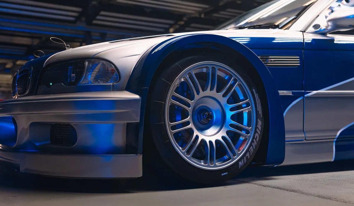 La leggenda ritorna! BMW ha presentato ufficialmente la M3 GTR con un design ispirato all'iconico gioco Need for Speed Most Wanted. La leggenda ritorna! BMW ha presentato ufficialmente la M3 GTR con un design ispirato all'iconico gioco Need for Speed Most Wanted.